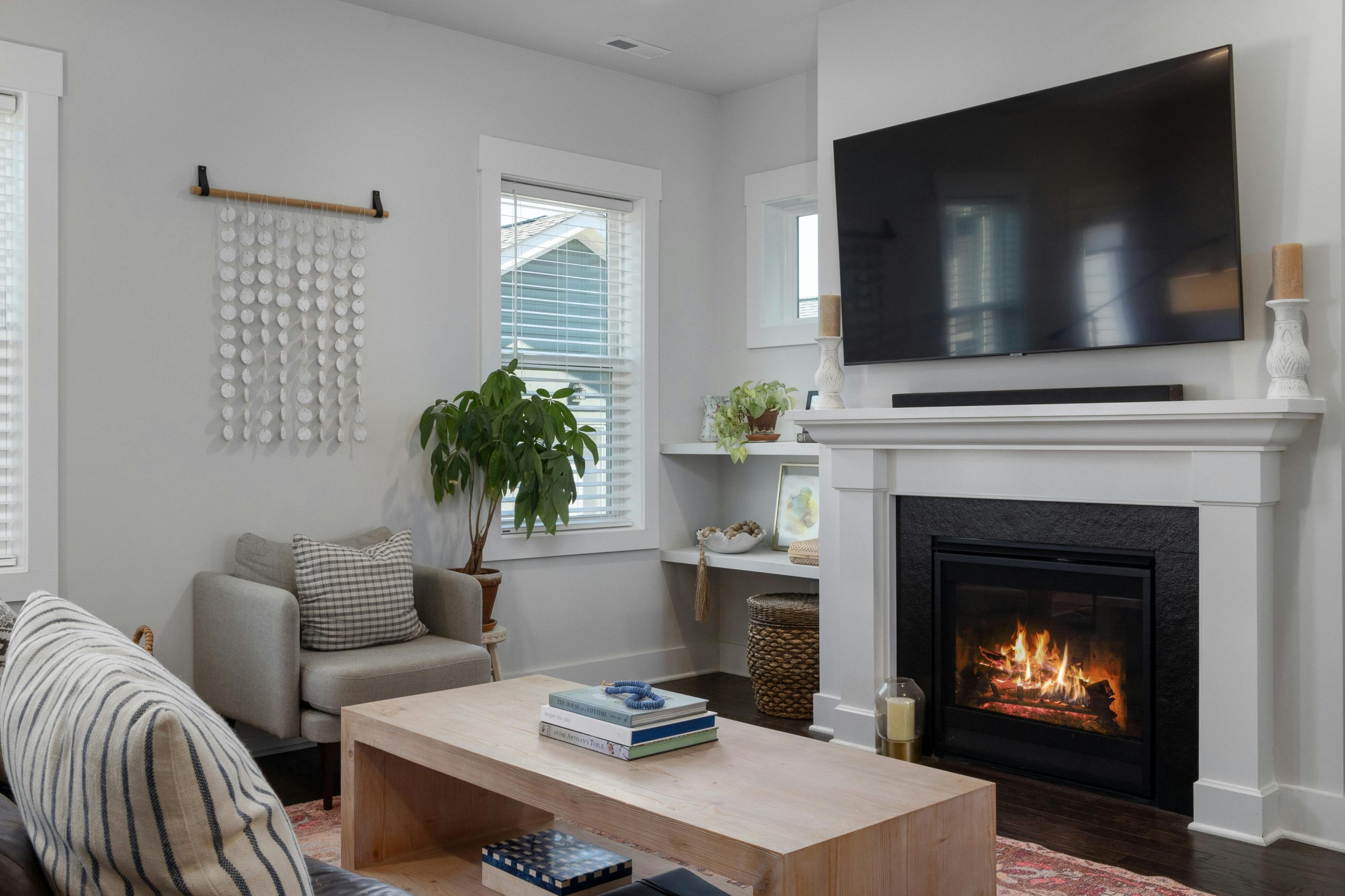 How to Refresh Your Living Room for Spring (On a Tiny Budget)